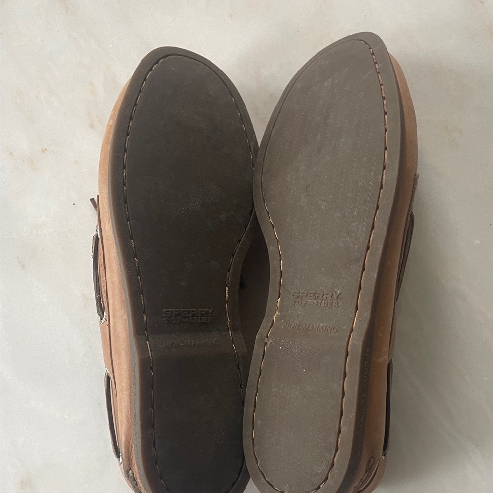 Sperry Men's Brown Leather Boat Shoes - Picture 2 of 3